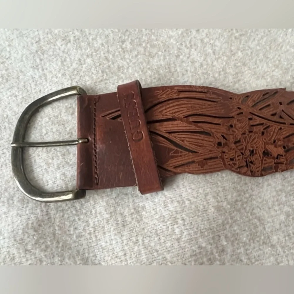 Guess Genuine Leather Belt - Size S / M - BRAND NEW - Never Worn